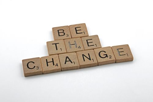 Надпис „Бъди промяната“